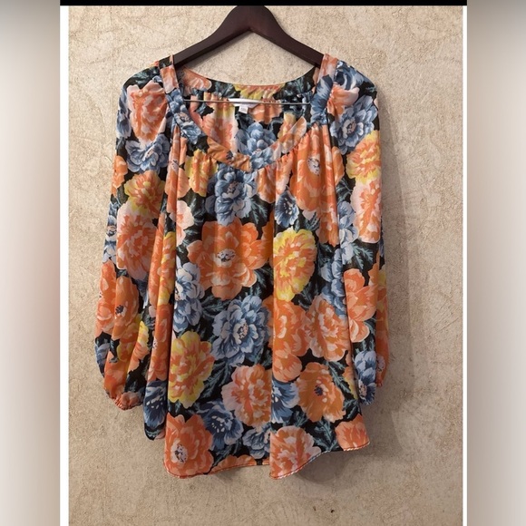 LC Lauren Conrad Tops - Lauren Conrad Floral Shimmer Blouse Size XXL